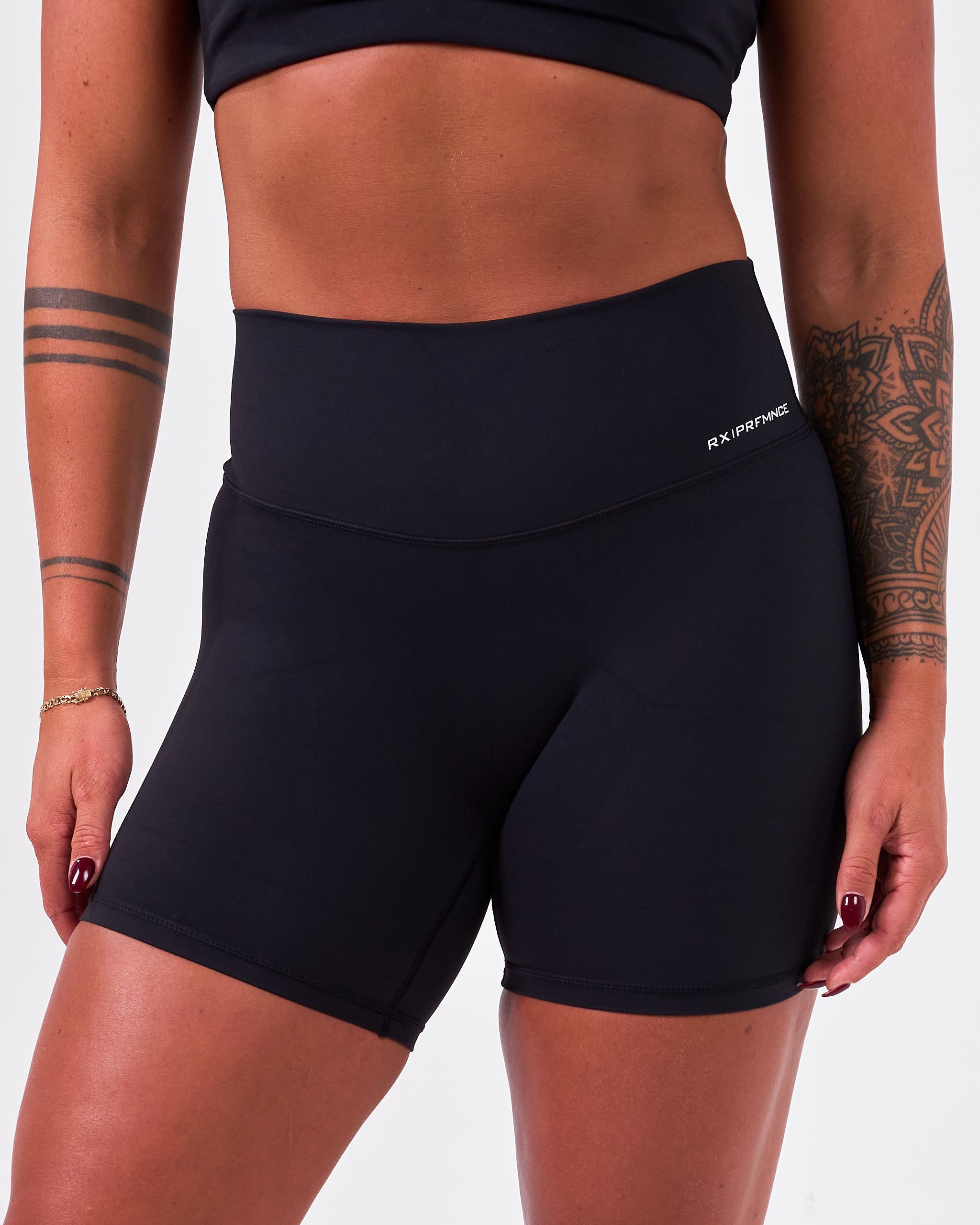 Kelly Shorts Black-2